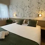 The Originals City, Le Patio, Cholet Nord Ξενοδοχείο 3*