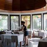 The Originals City, Le Patio, Cholet Nord 3* Beaupréau-en-Mauges