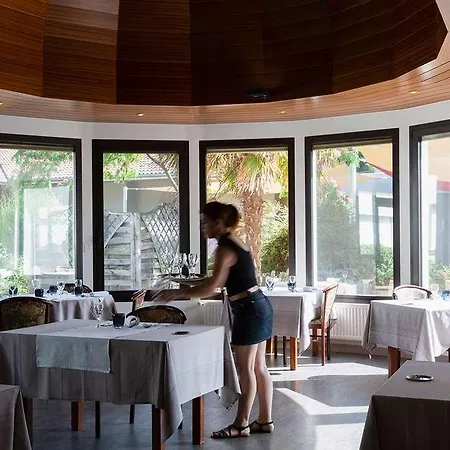 The Originals City, Logis D'elbee, Cholet Nord Hotell 2*