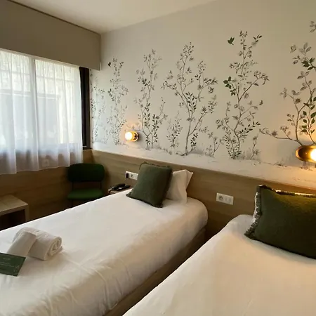 The Originals City, Logis D'elbee, Cholet Nord Hotell 2*