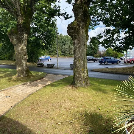 Hotel The Originals City, Logis D'elbee, Cholet Nord