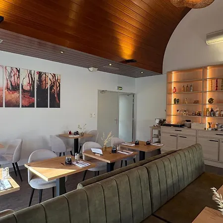 The Originals City, Logis D'elbee, Cholet Nord Hotel