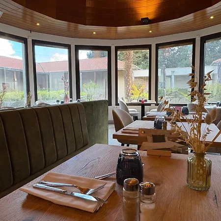 The Originals City, Logis D'elbee, Cholet Nord Hotel 3*