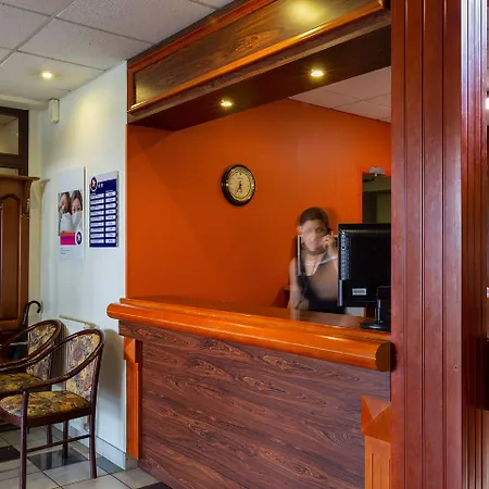 The Originals City, Logis D'elbee, Cholet Nord 3*