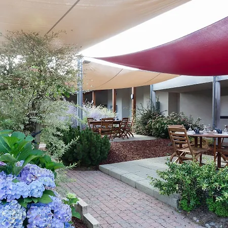 The Originals City, Le Patio Hotel, Cholet Nord 3* بوبرو-أن-موج