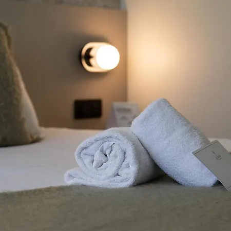 The Originals City, Le Patio Hotel, Cholet Nord فندق بوبرو-أن-موج