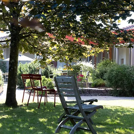 The Originals City, Le Patio Hotel, Cholet Nord بوبرو-أن-موج
