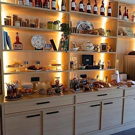 The Originals City, Le Patio Hotel, Cholet Nord 3* بوبرو-أن-موج