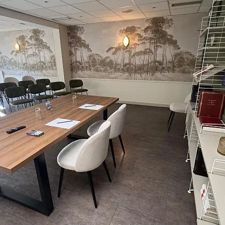 The Originals City, Le Patio Hotel, Cholet Nord Beaupréau-en-Mauges