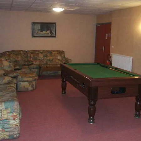 Hotell The Originals City, Logis D'elbee, Cholet Nord Beaupréau-en-Mauges