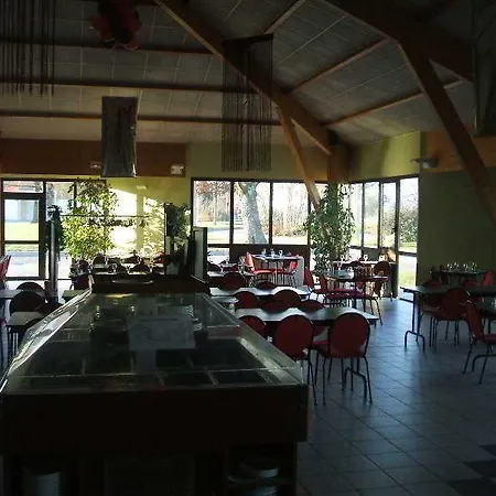 Hotel The Originals City, Logis D'elbee, Cholet Nord